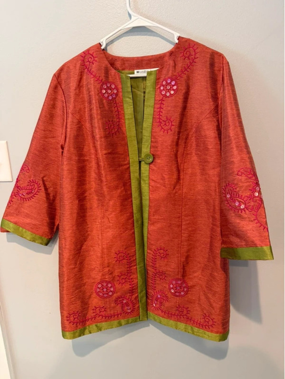 Units Women’s Large Embroidered Sequin Jacket Coral Rust Green